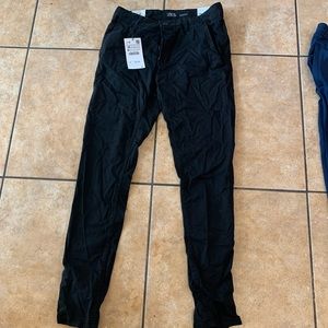Brand new Zara pants size 36